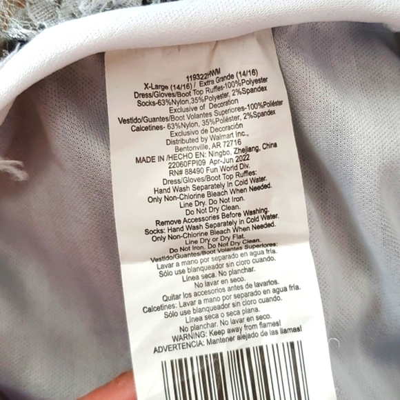 Stephen Kings IT Pennywise the Killer Clown Halloween Costume Dress Junior Sz XL - Picture 16 of 17